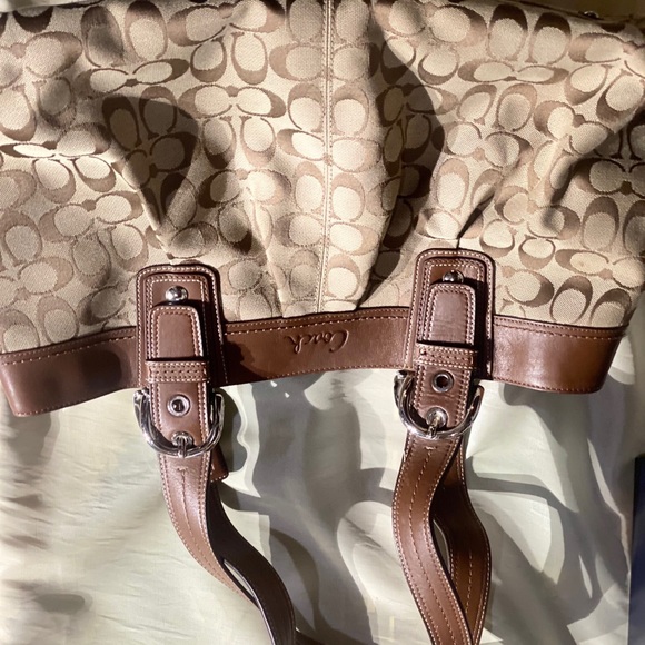 Coach Signature Canvas and leather large tote - Picture 11 of 12